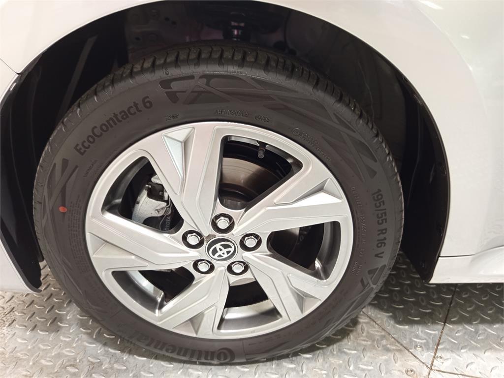 TOYOTA Yaris 120H 1.5 Active Plus