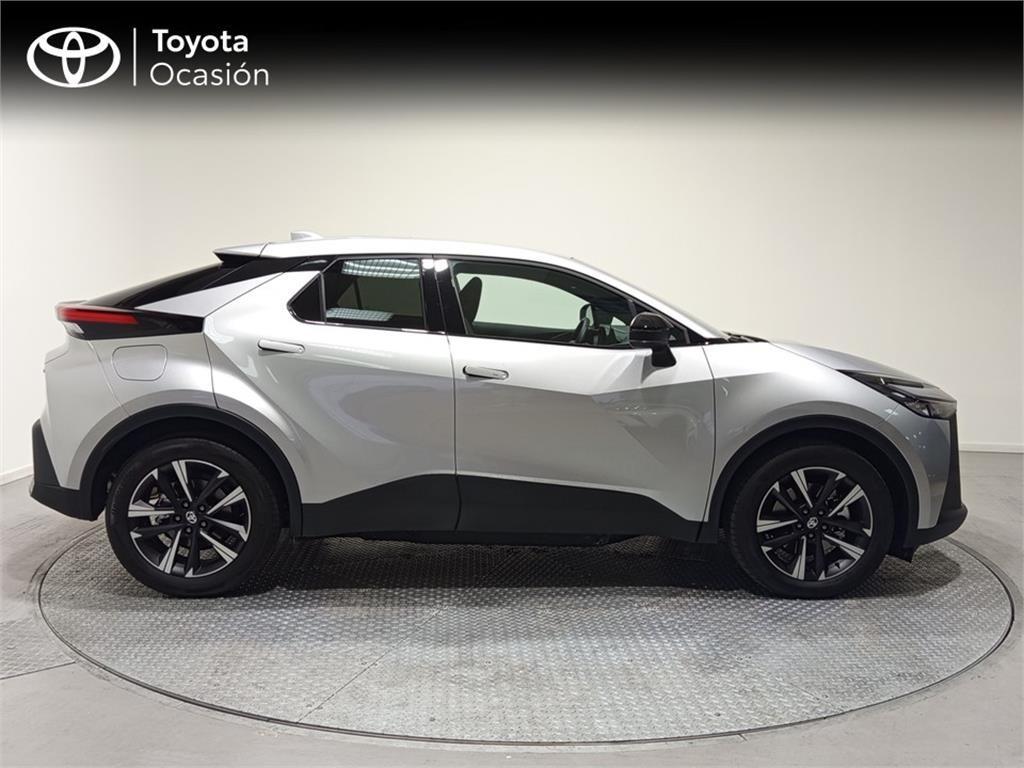 TOYOTA Toyota C-hr C-HR 220PH Advance