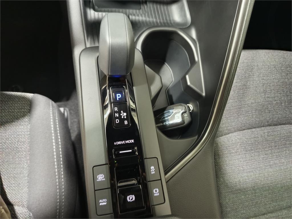 TOYOTA Toyota C-hr C-HR 220PH Advance
