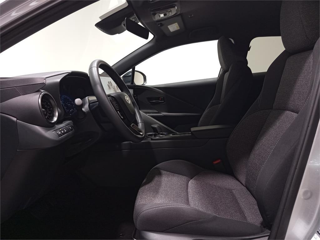 TOYOTA Toyota C-hr C-HR 220PH Advance