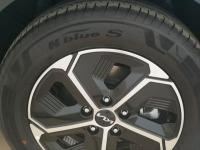 Kia Niro 1.6 GDi PHEV 104kW 141CV Drive