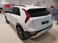 Kia Niro 1.6 GDi HEV 104kW 141CV Drive