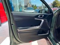 Kia Ceed 1.6 MHEV iMT 100kW 136CV Drive