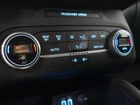 Ford Kuga Titanium 2.5 Duratec FHEV 140kW 4x4 Auto