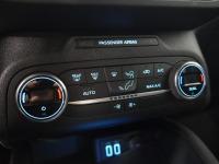 Ford Focus 1.0 Ecoboost MHEV 92kW ST-Line