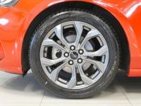 Ford Focus 1.0 Ecoboost MHEV 92kW ST-Line