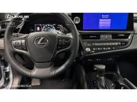 Lexus ES 300H PREMIUM