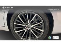 Lexus ES 300H PREMIUM