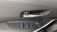 TOYOTA Corolla 2.0 180H ADVANCE ECVT TOURING SPORT