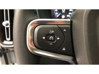 Volvo Xc40 T2 Momentum Pro Auto 95 kW (129 CV)