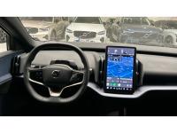 Volvo Ex30 Single Motor Core Auto 200 kW (272 CV)