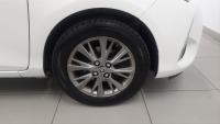 TOYOTA Yaris 1.0 70 Active