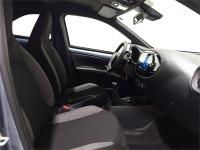 TOYOTA Aygo X Play MT
