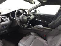 TOYOTA Toyota C-hr C-HR 180H Advance