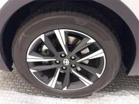 TOYOTA Toyota C-hr C-HR 220PH Advance
