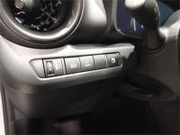 TOYOTA Toyota C-hr C-HR 220PH Advance
