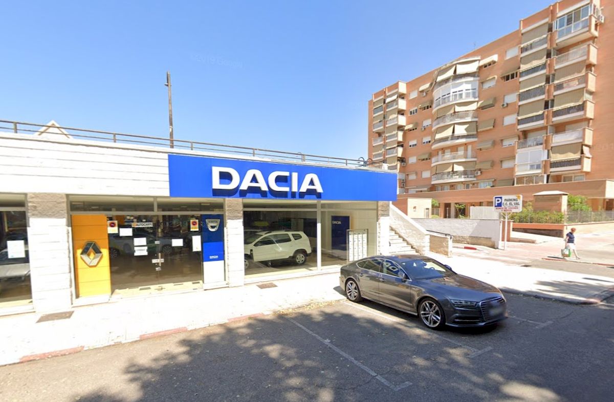 AUTOCARPE - DACIA 2